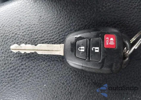 2018 Toyota Rav4 Le from USA, damaged, VIN JTMBFREV8JJ220191